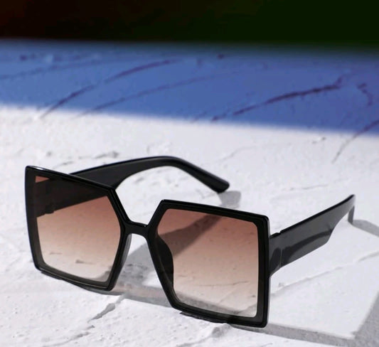 Square Frame Fashion Glasses